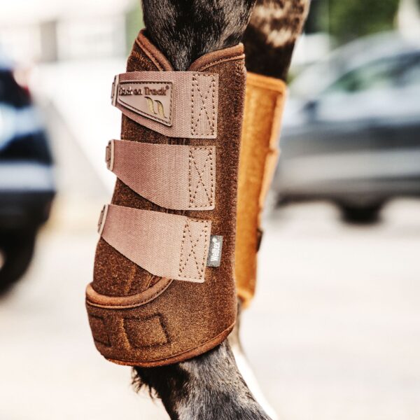 Back on Track "Airflow" Exercise Boots