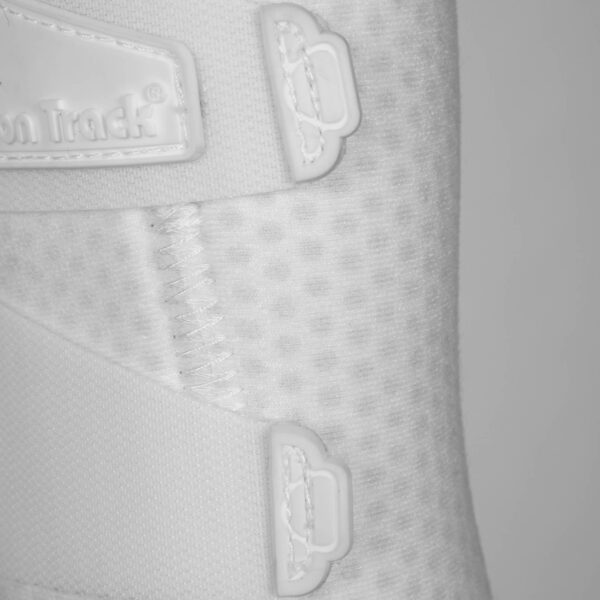 Back on Track "Airflow" Exercise Boots
